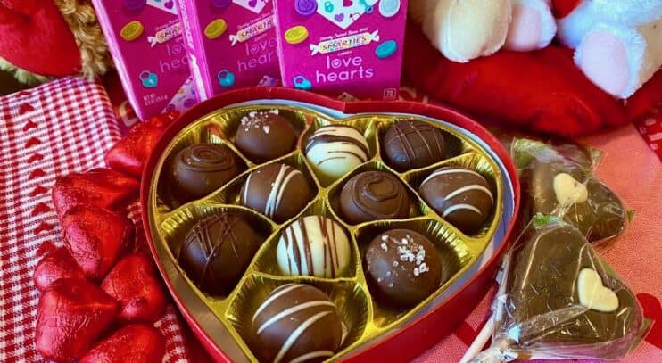 The Ultimate Vegan Valentine's Day Treat List