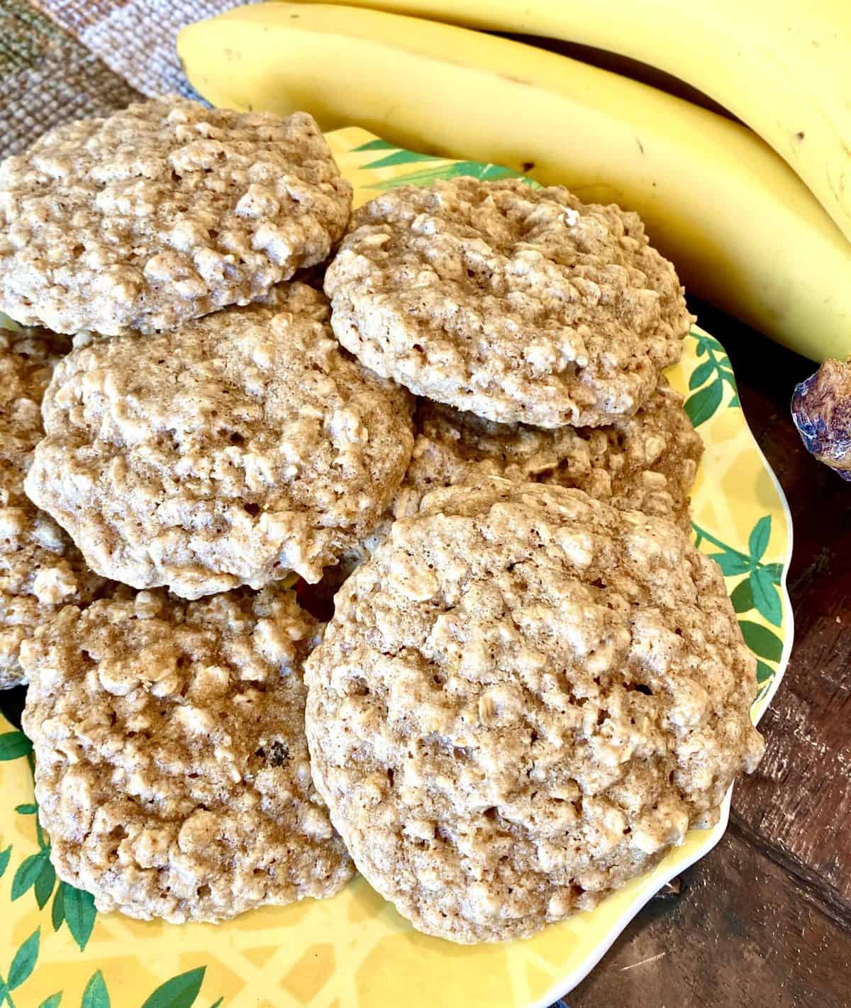 Vegan Cinnamon Banana Oatmeal Cookies (Oil Free and Gluten Free